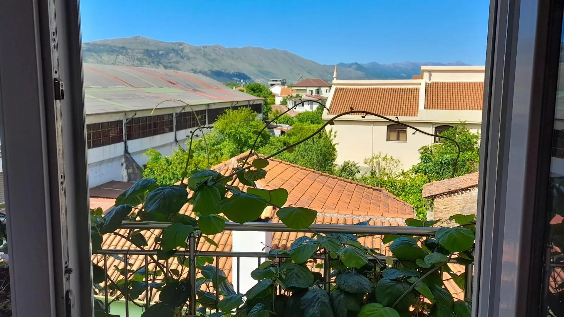 Apartment Brand New Flat In Shkoder - Near City Centre